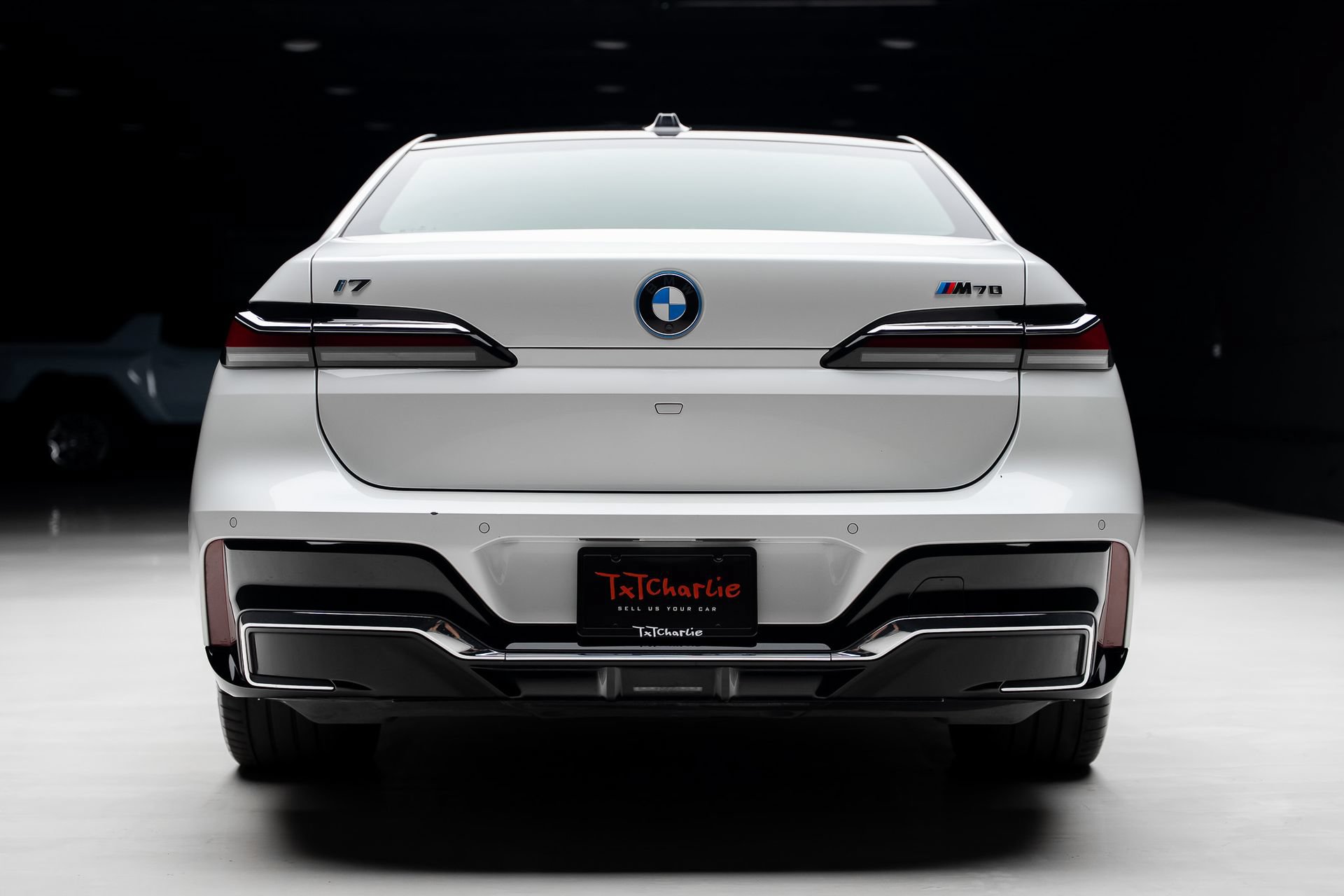 Used 2024 BMW i7 M70 AWD/4WD image 28