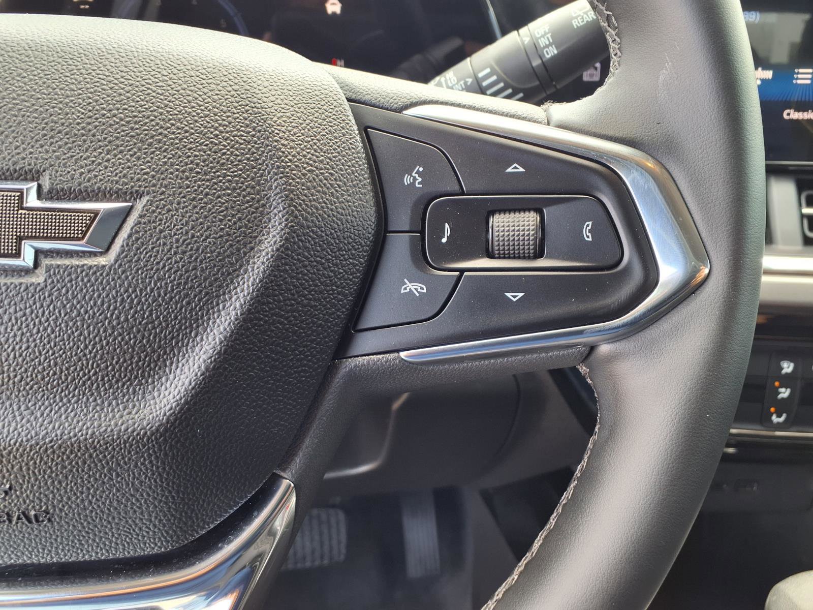 Used 2026 Chevrolet Trax ACTIV w/ Driver Confidence Package FWD image 16