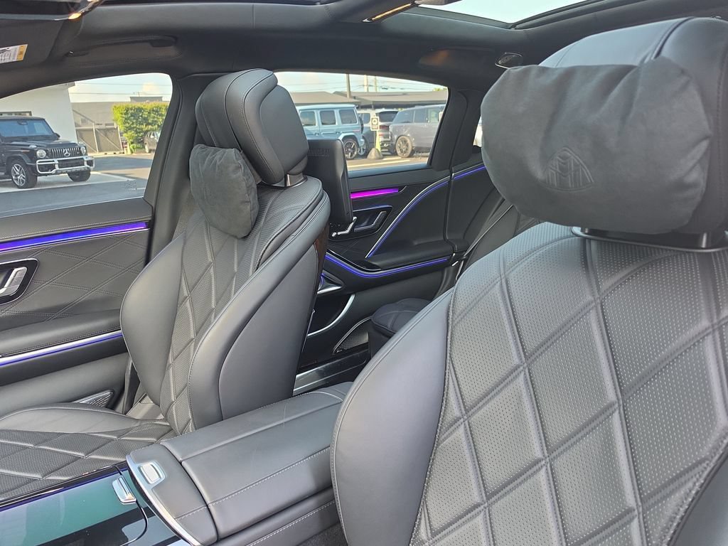 Used 2021 Mercedes-Benz Maybach S 580 4MATIC image 26