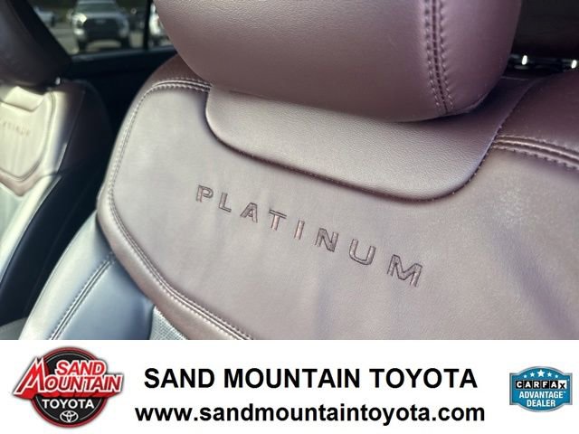Used 2023 Ford Explorer Platinum w/ Technology Package AWD/4WD image 16