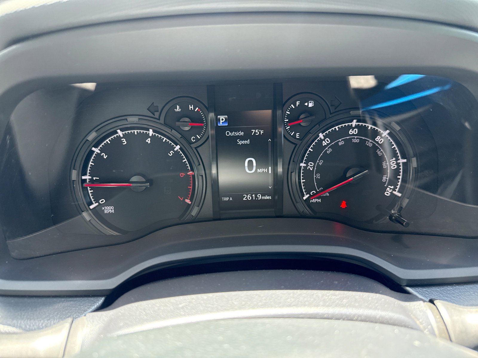 Used 2022 Toyota 4Runner Trail Special Edition AWD/4WD image 22
