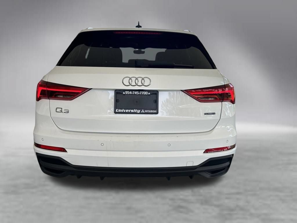 Used 2025 Audi Q3 2.0T Premium AWD/4WD image 32