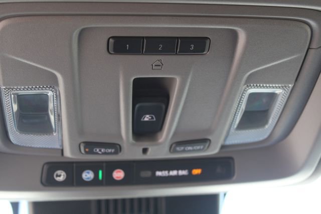 Used 2025 GMC Sierra 1500 Elevation w/ Preferred Package image 39