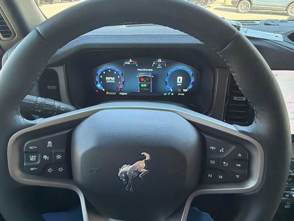New 2025 Ford Bronco Badlands AWD/4WD image 12
