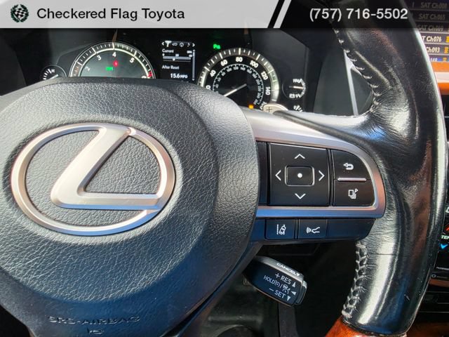 Used 2018 Lexus LX 570 4WD w/ Luxury Package image 28