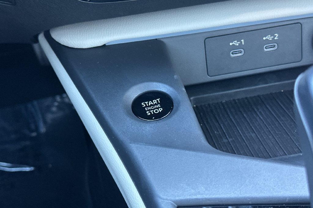 Certified 2026 Nissan Sentra SL w/ Floor Mat Package FWD image 21