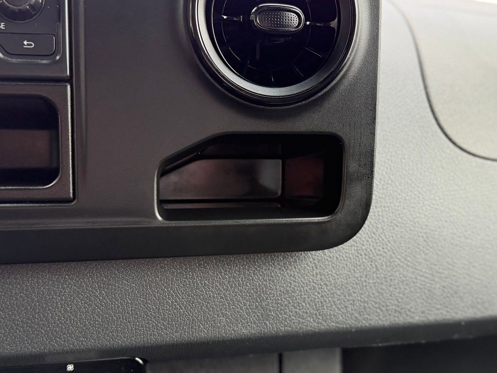 Used 2021 Mercedes-Benz Sprinter 2500 image 15