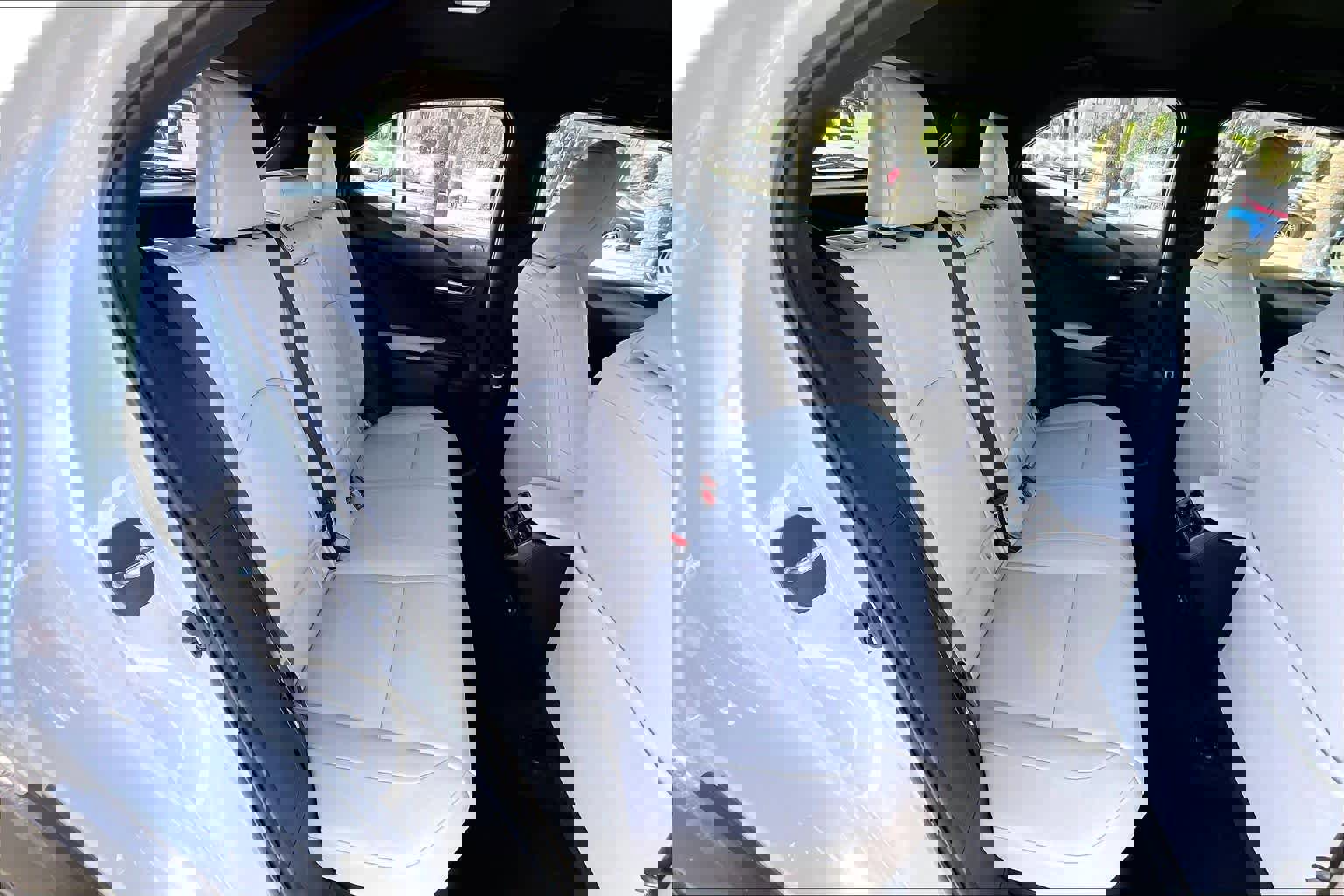 Used 2024 Lexus UX 250h FWD image 19