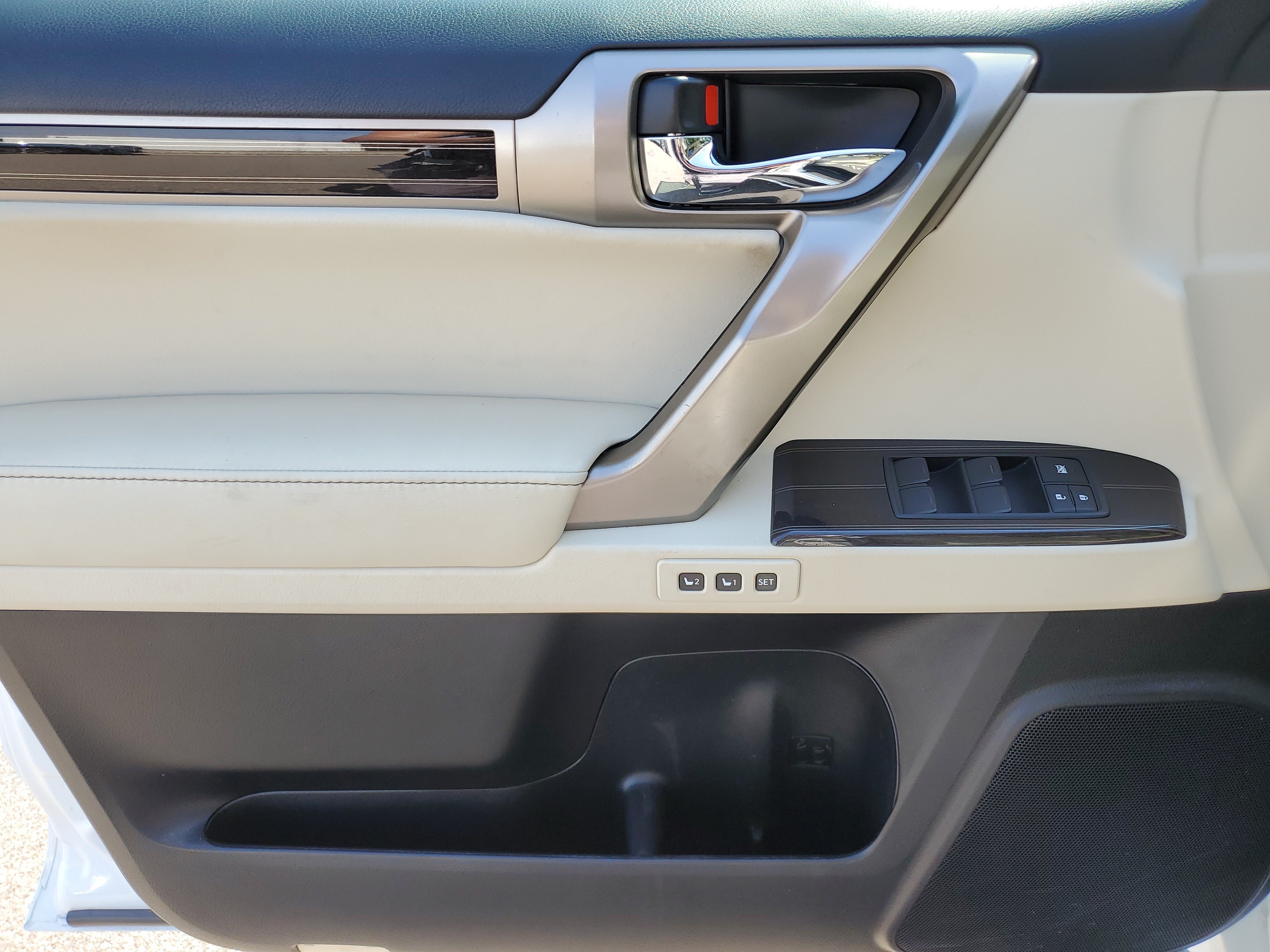 Used 2021 Lexus GX 460 Premium w/ Premium Package AWD/4WD image 25