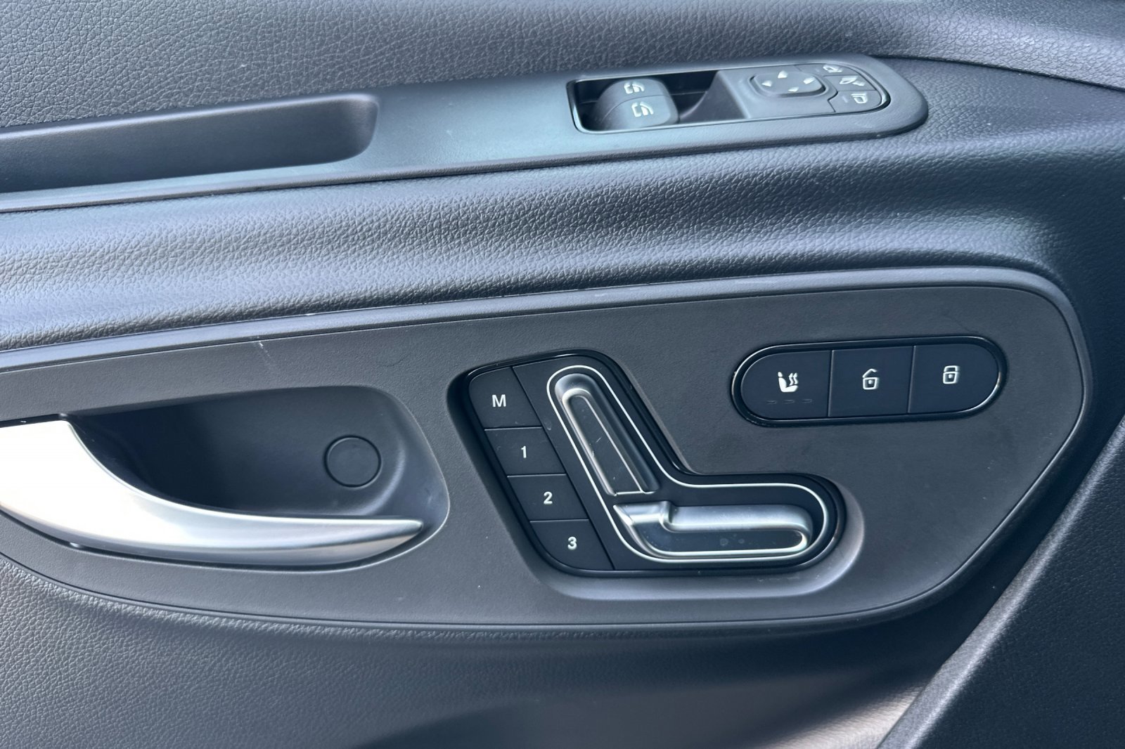 New 2026 Mercedes-Benz Sprinter 2500 image 11