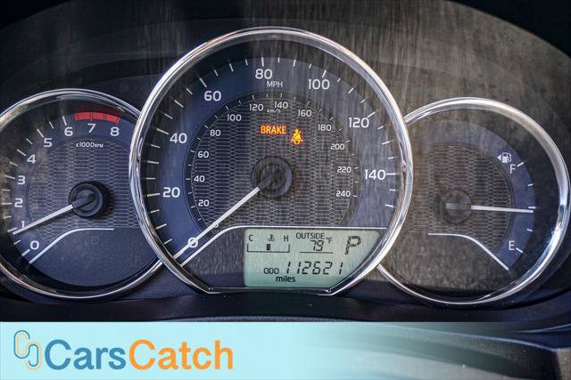 Used 2015 Toyota Corolla LE FWD image 25