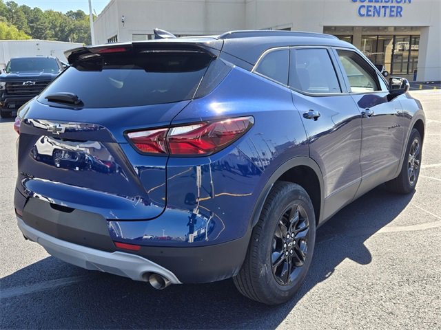 Used 2022 Chevrolet Blazer LT image 3