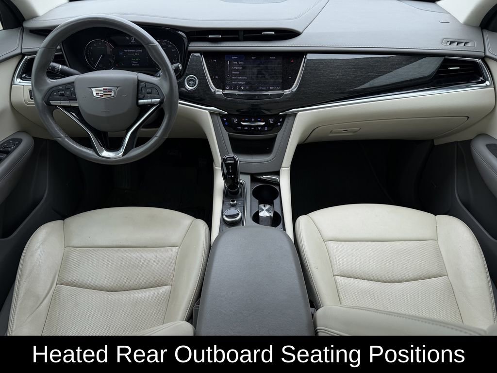 Used 2021 Cadillac XT6 Premium Luxury image 11