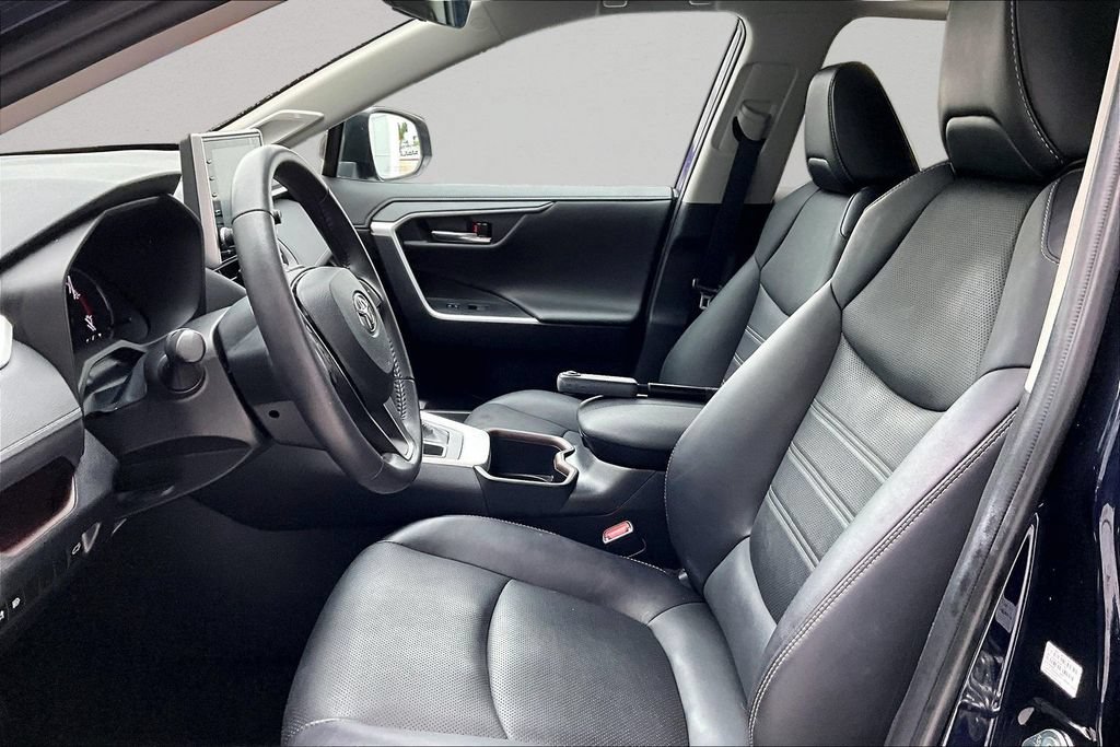 Certified 2022 Toyota RAV4 Limited FWD image 22
