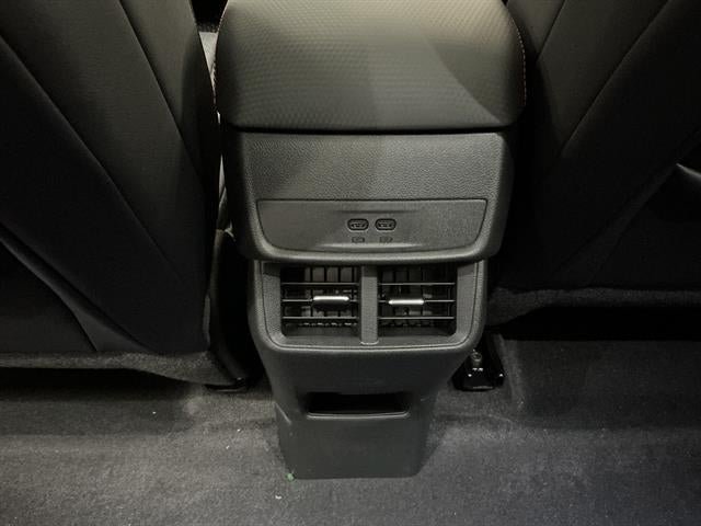 New 2026 Chevrolet Equinox RS w/ LPO, Floor Liner Package AWD/4WD image 23