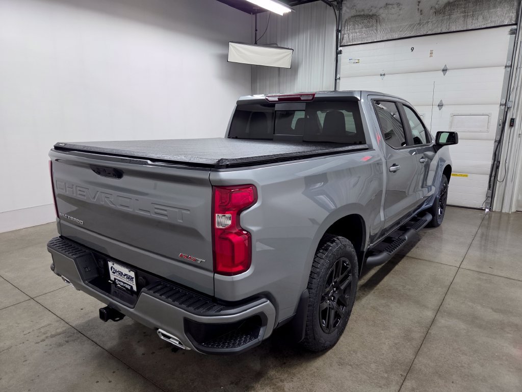 New 2026 Chevrolet Silverado 1500 RST w/ Z71 Off-Road Package AWD/4WD image 3