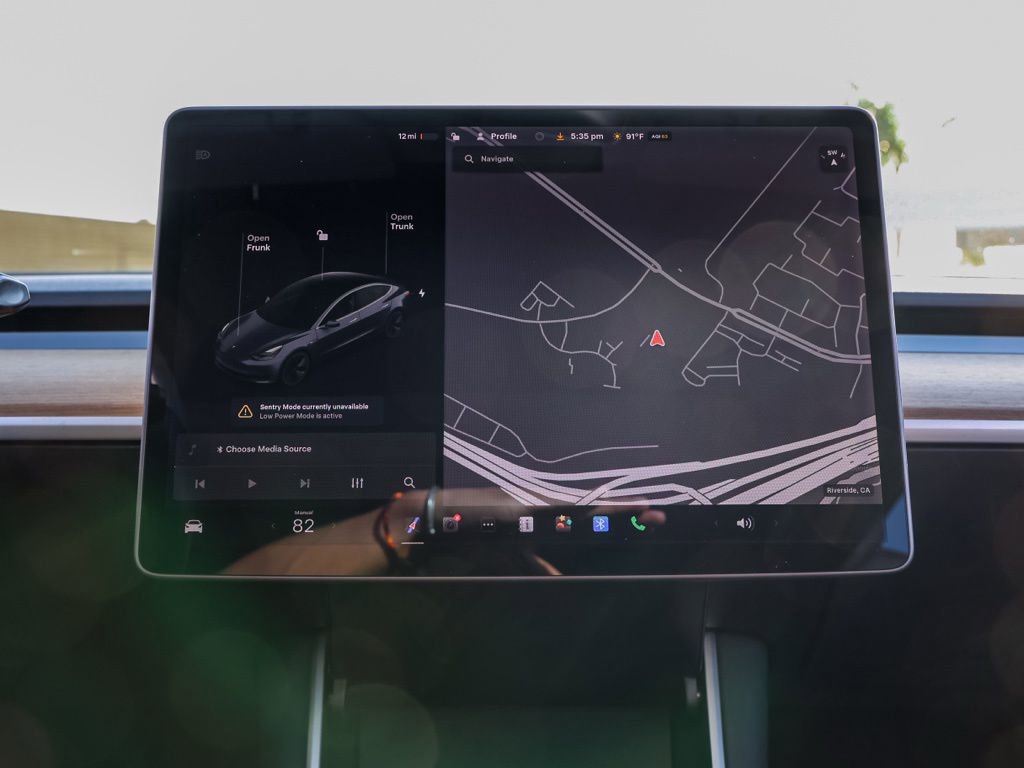 Used 2018 Tesla Model 3 Mid Range image 28