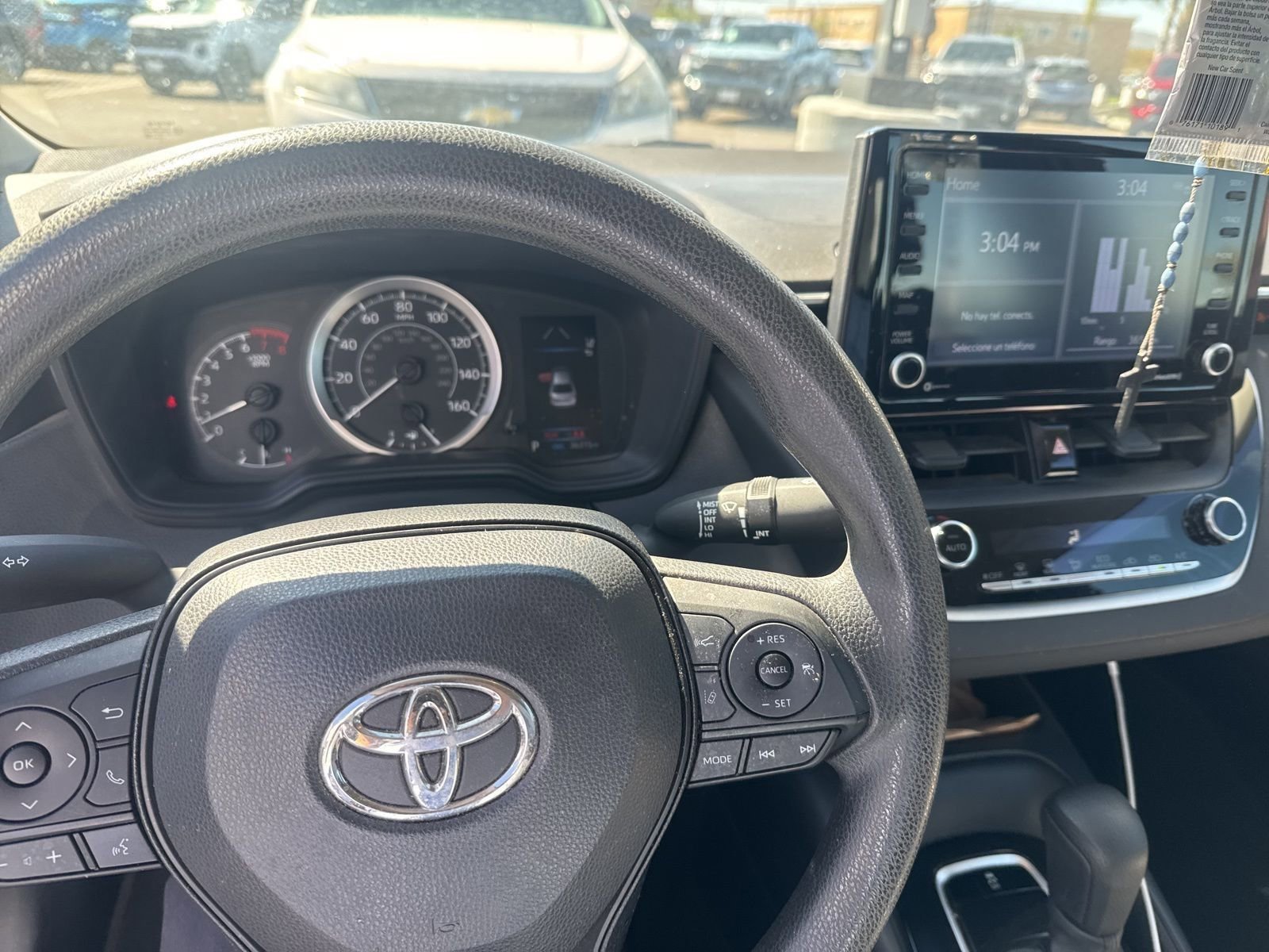 Used 2022 Toyota Corolla LE w/ Carpet Mat Package (TMS) image 8