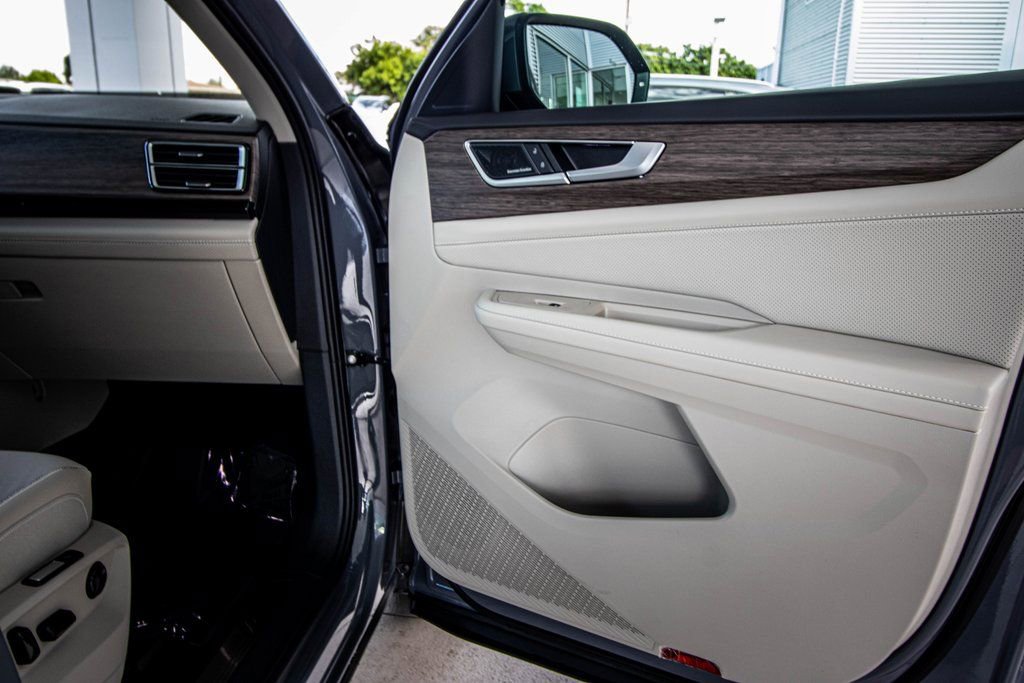 New 2026 Volkswagen Atlas SEL Premium R-Line image 44