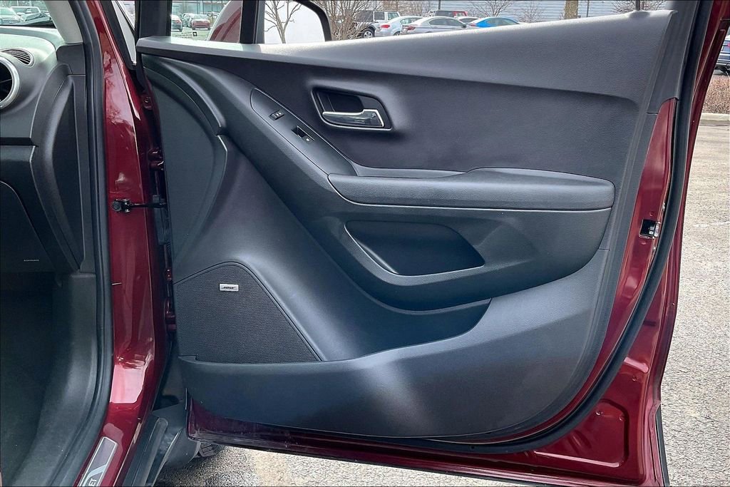 Used 2016 Chevrolet Trax LTZ w/ LPO, Protection Package image 27