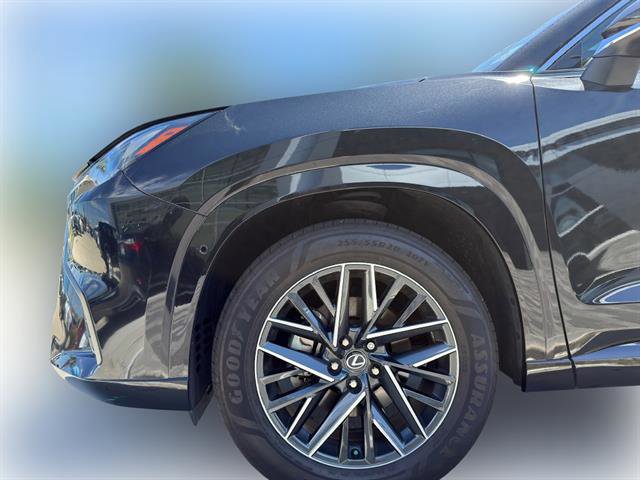 Used 2025 Lexus TX 350 AWD w/ Technology Package image 4