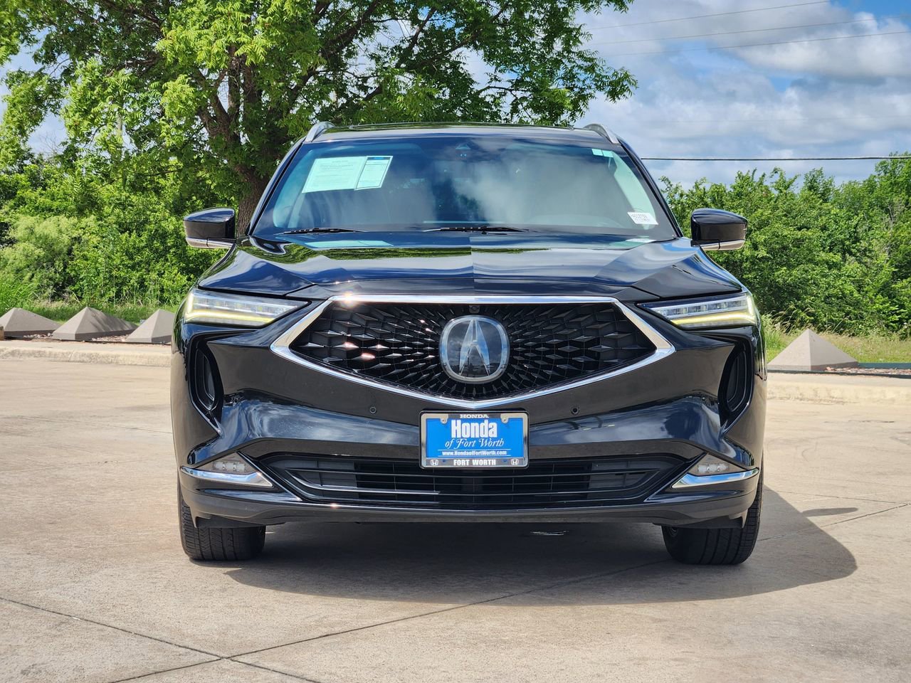 Used 2022 Acura MDX SH-AWD w/ Advance Package image 2