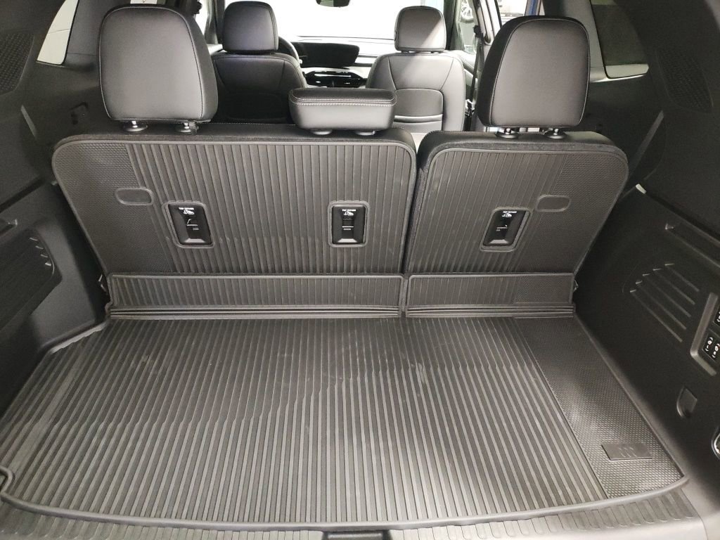 New 2026 Buick Enclave Preferred w/ Power Package image 16