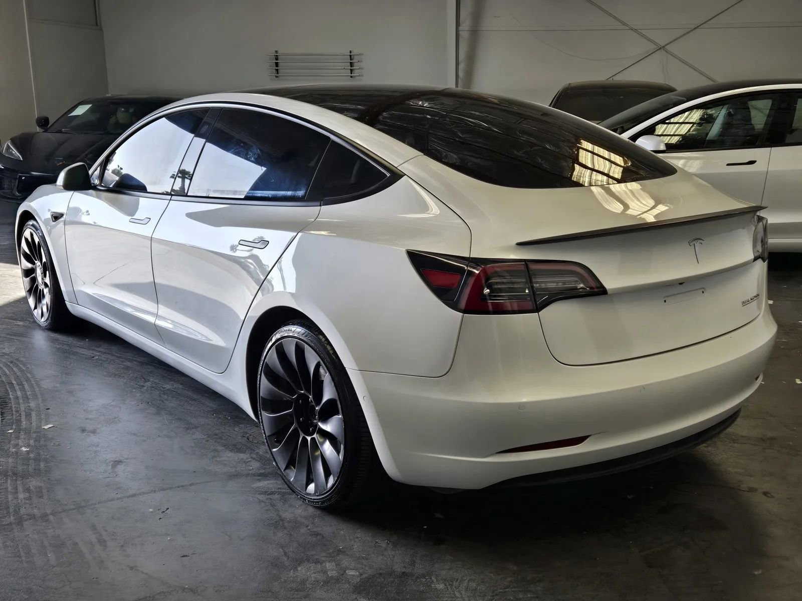 Used 2021 Tesla Model 3 Performance AWD/4WD image 2