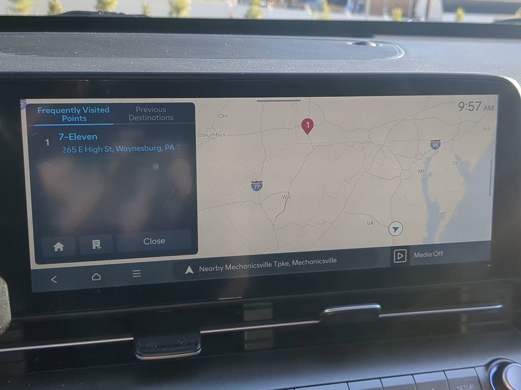 Used 2024 Hyundai Kona SEL w/ Convenience Package image 20