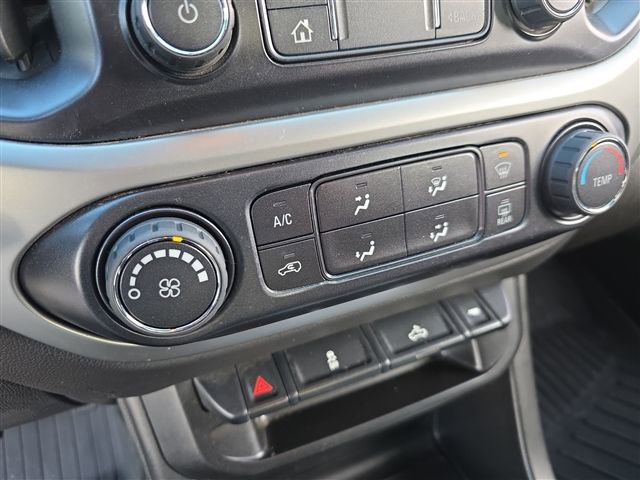 Certified 2021 Chevrolet Colorado LT w/ LT Convenience Package image 20