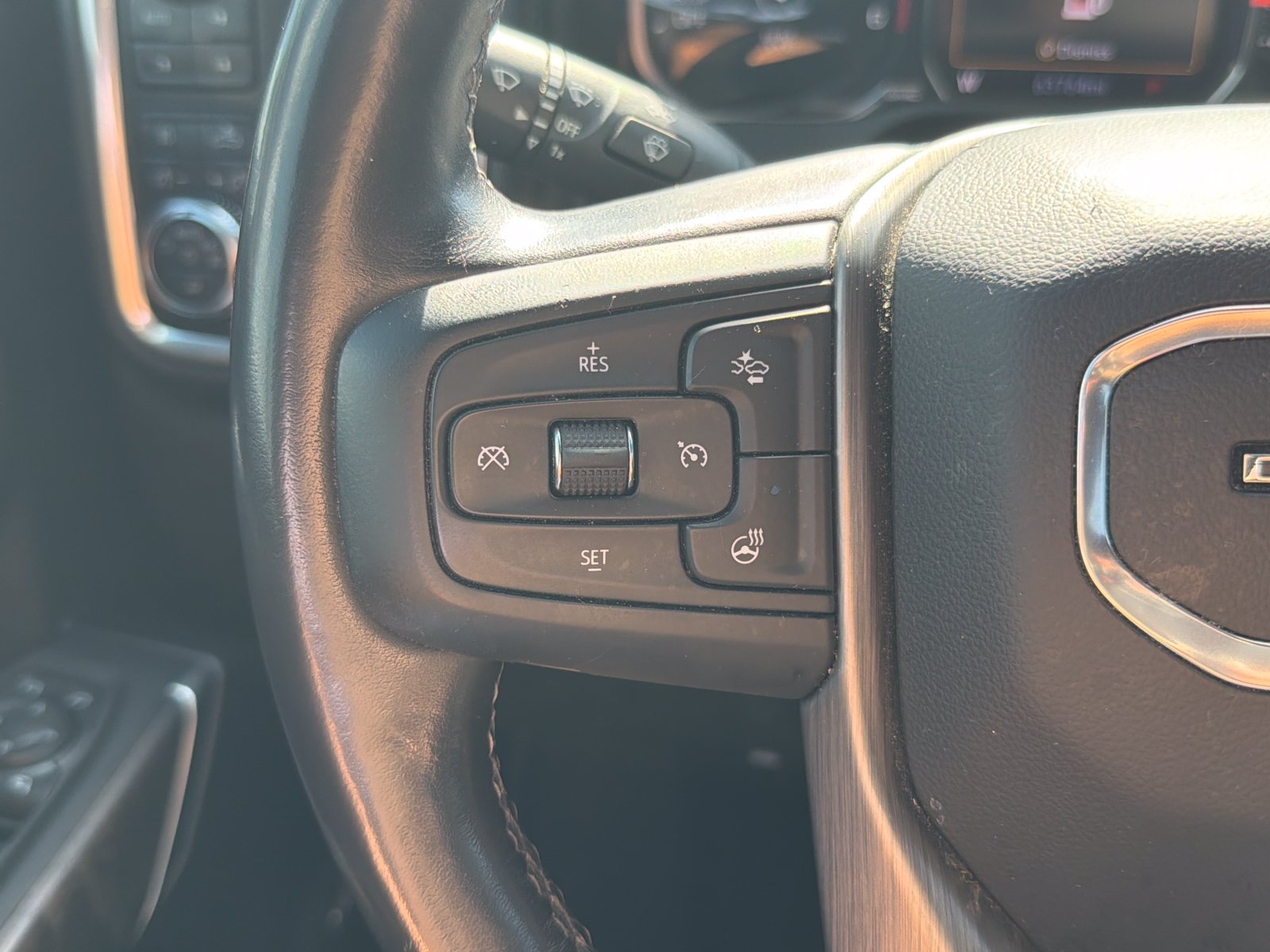 Used 2021 GMC Sierra 1500 Denali w/ Denali Ultimate Package AWD/4WD image 19