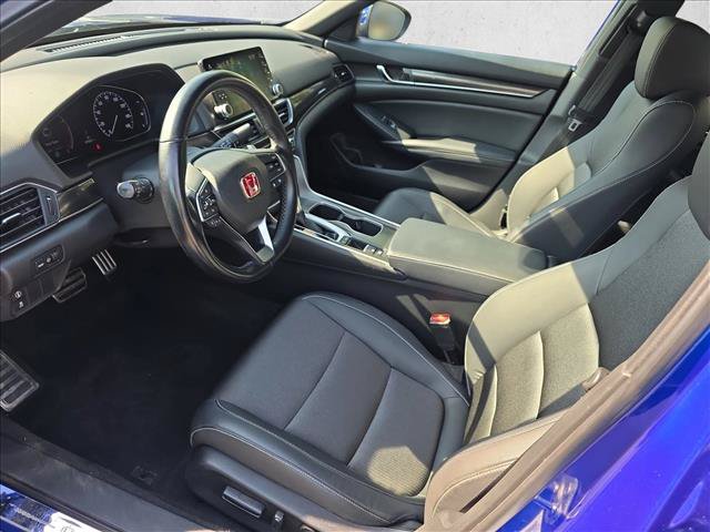 Used 2018 Honda Accord Sport image 15