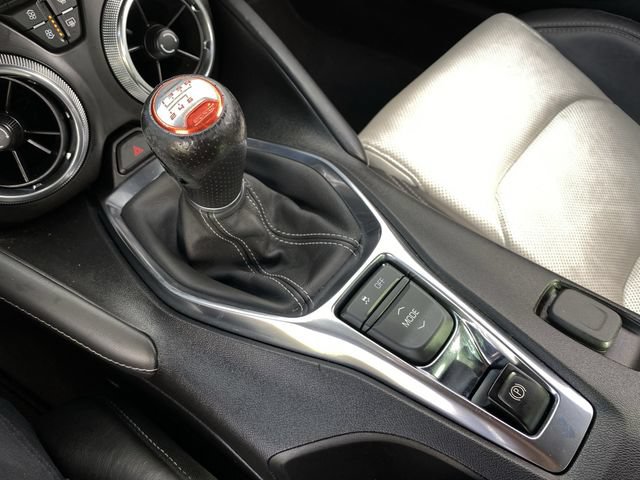 Used 2021 Chevrolet Camaro SS RWD image 28