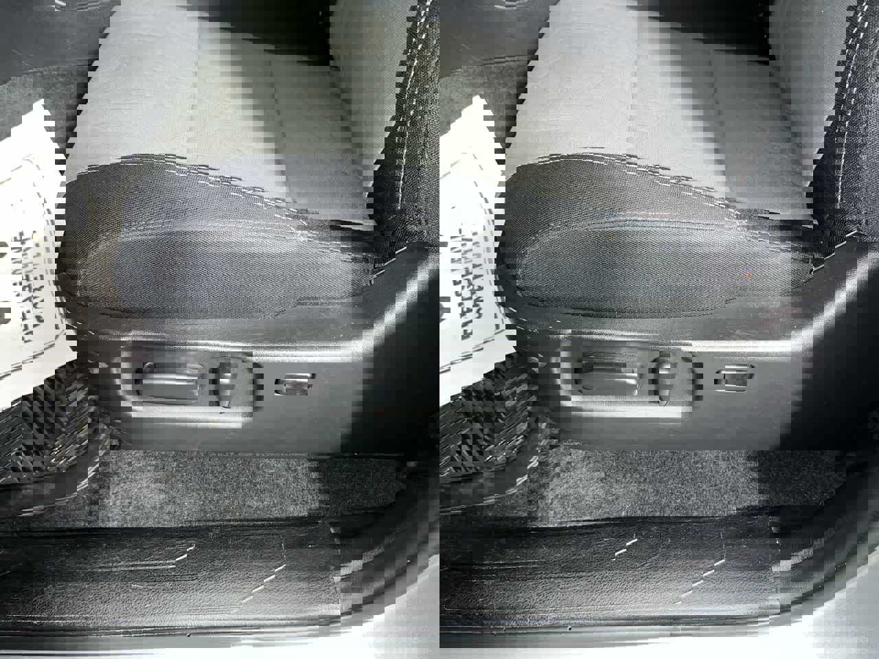 Used 2023 Toyota Tacoma TRD Off-Road image 14