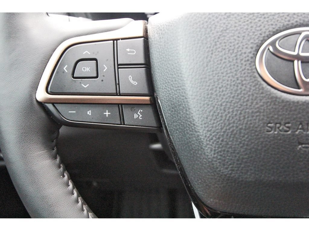 Used 2026 Toyota Grand Highlander AWD Hybrid image 20