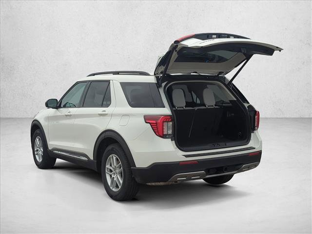 New 2025 Ford Explorer Active w/ Active Comfort Package image 9