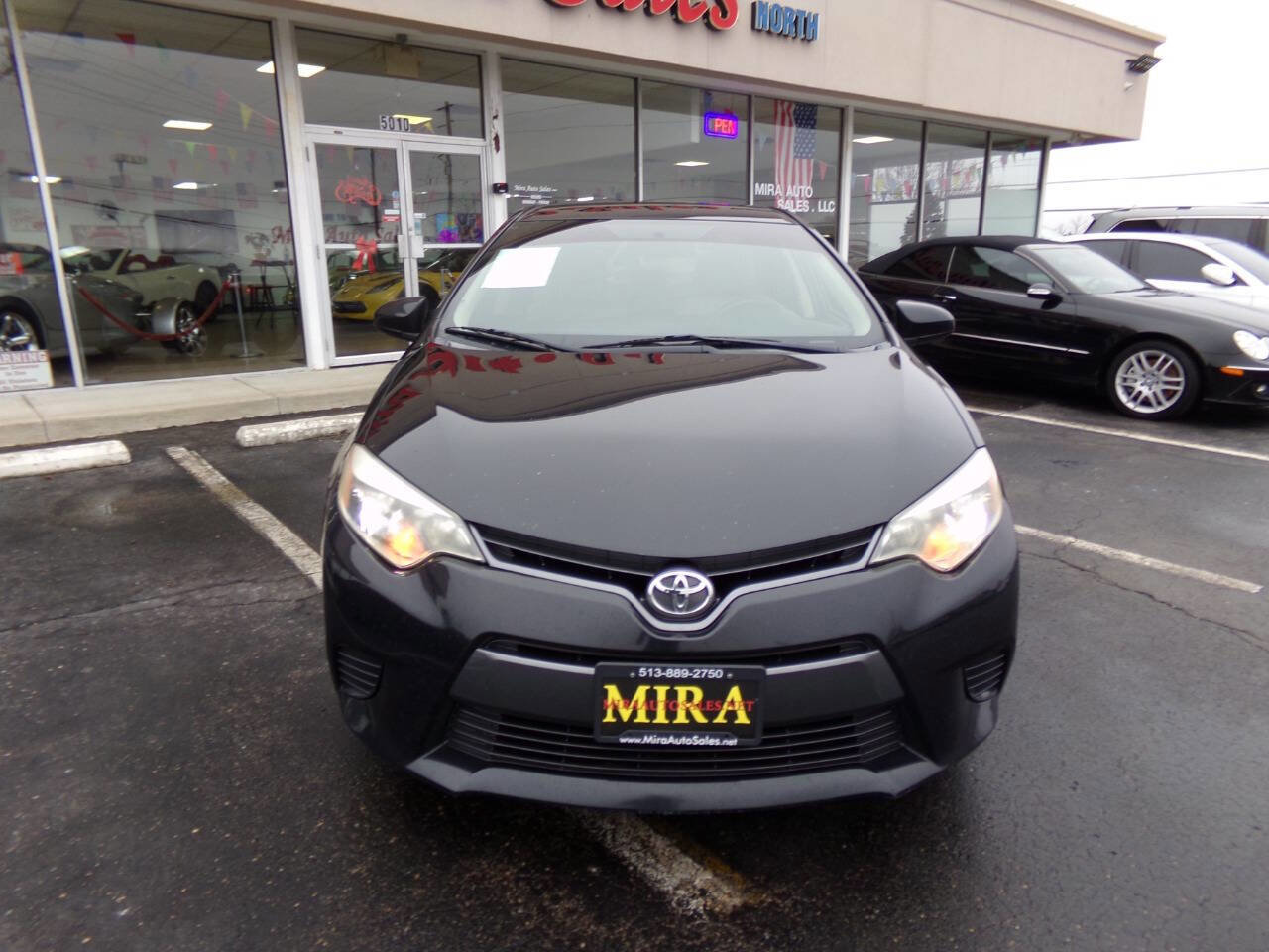 Used 2015 Toyota Corolla LE FWD image 3