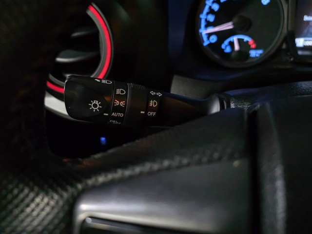 Used 2021 Toyota Tacoma TRD Sport w/ Technology Package AWD/4WD image 21