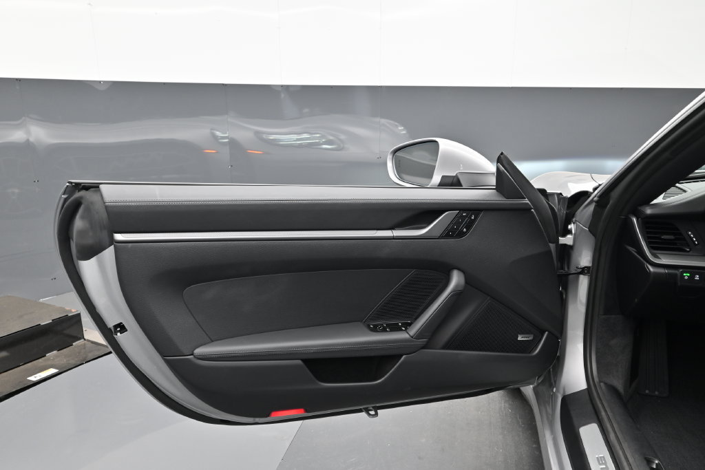 Certified 2026 Porsche 911 Carrera RWD image 20
