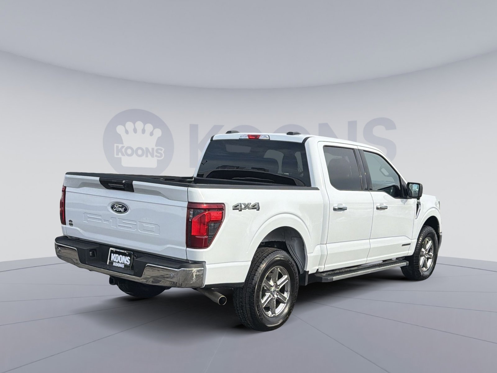 Used 2024 Ford F150 XLT w/ Mobile Office Package image 7