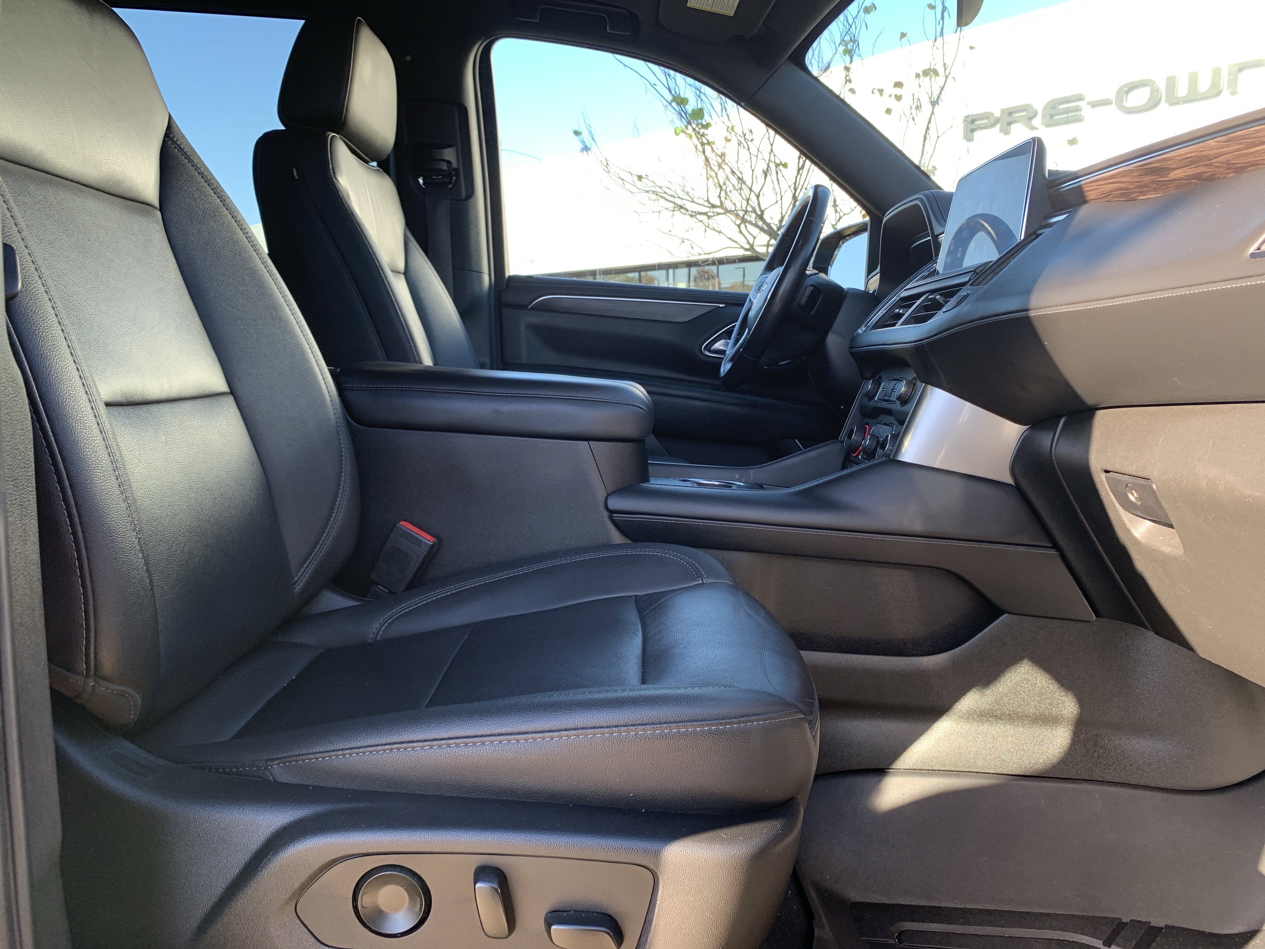 Used 2022 Chevrolet Tahoe LT image 35