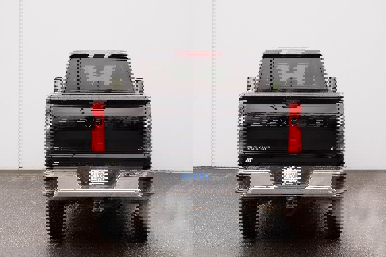 Used 2024 Chevrolet Silverado 3500 LT image 18