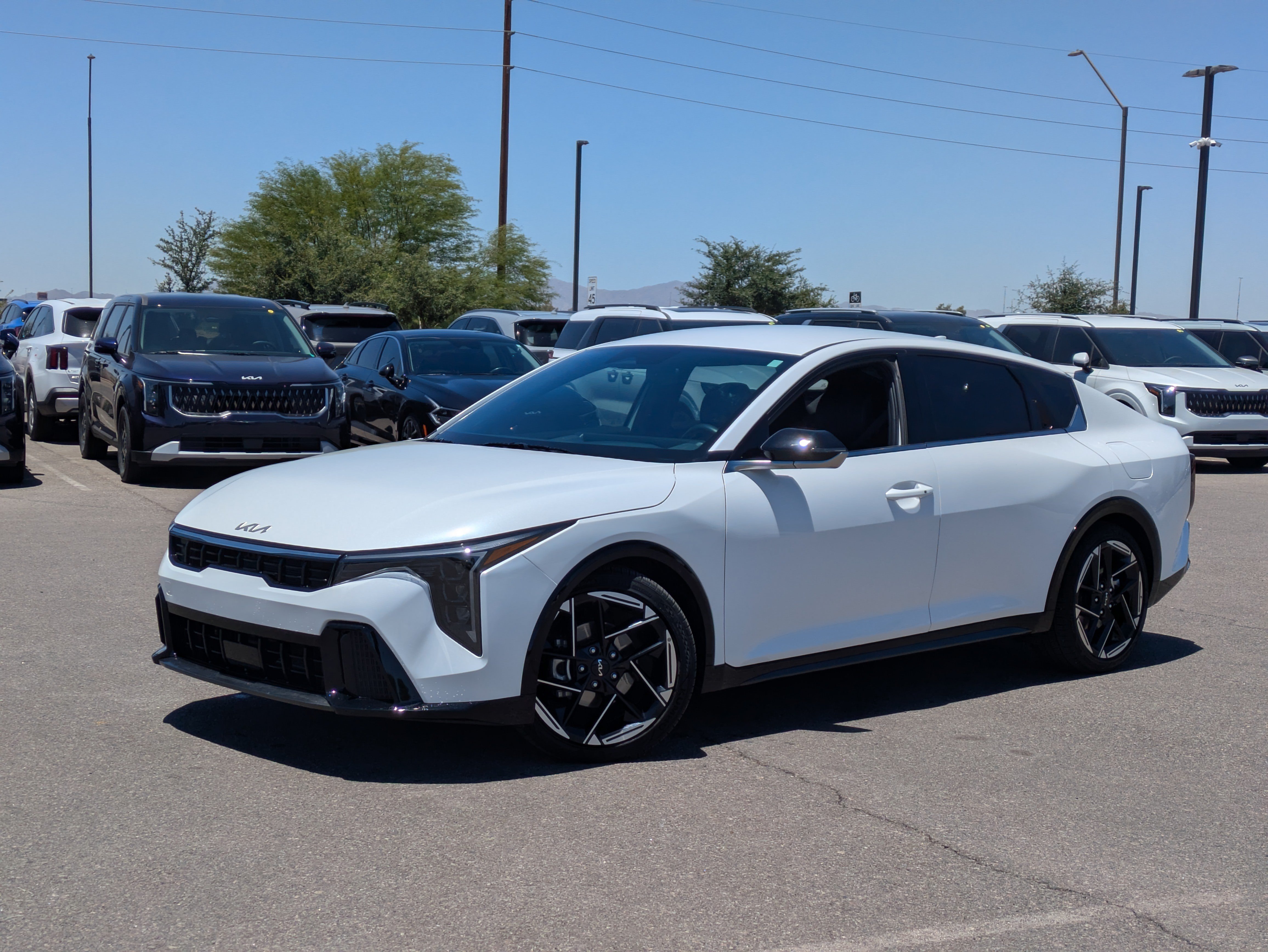 Certified 2025 Kia K4 GT-Line FWD image 31