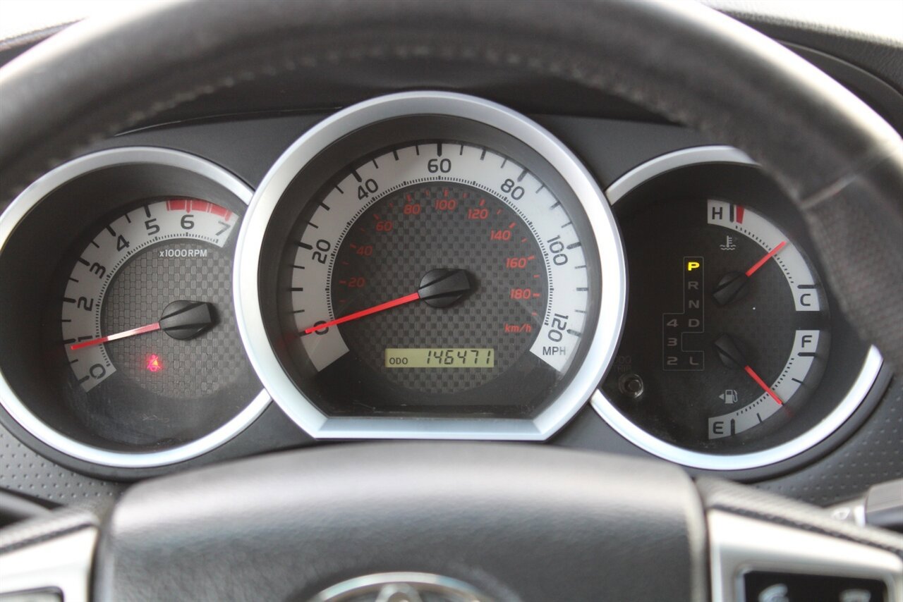Used 2013 Toyota Tacoma PreRunner w/ TRD Sport Pkg RWD image 16