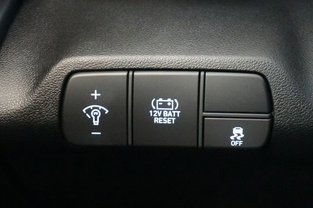 New 2026 Hyundai Elantra Sport image 34