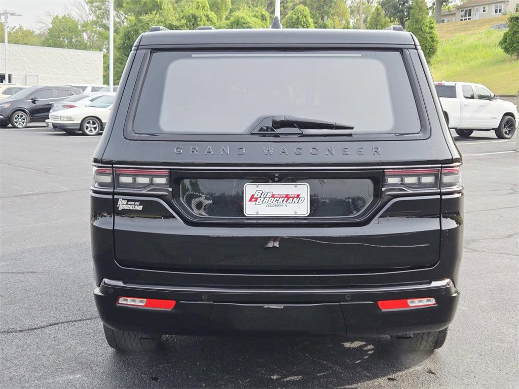 Used 2024 Jeep Grand Wagoneer Series III w/ Rear Seat Video Group 1 image 4