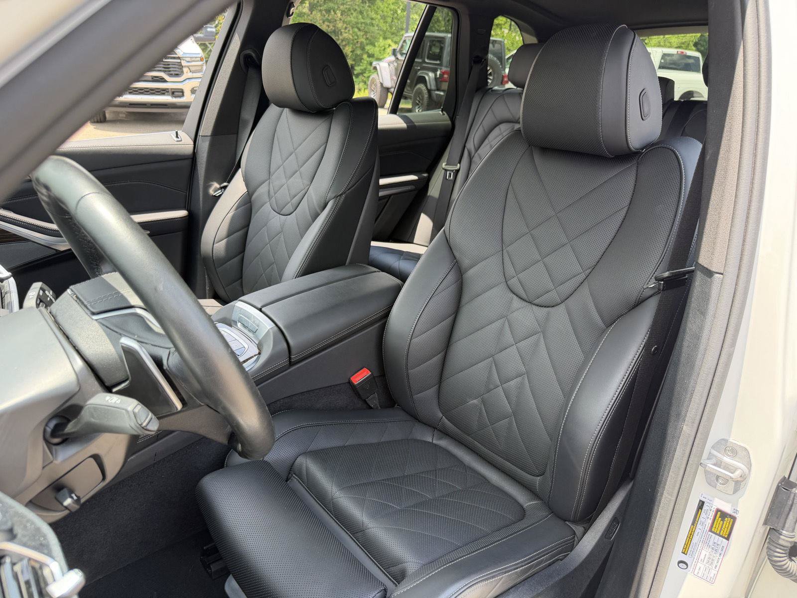 Used 2026 BMW X5 sDrive40i RWD image 16