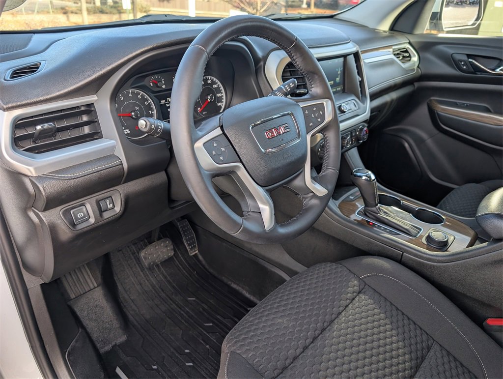 Used 2019 GMC Acadia SLE image 10