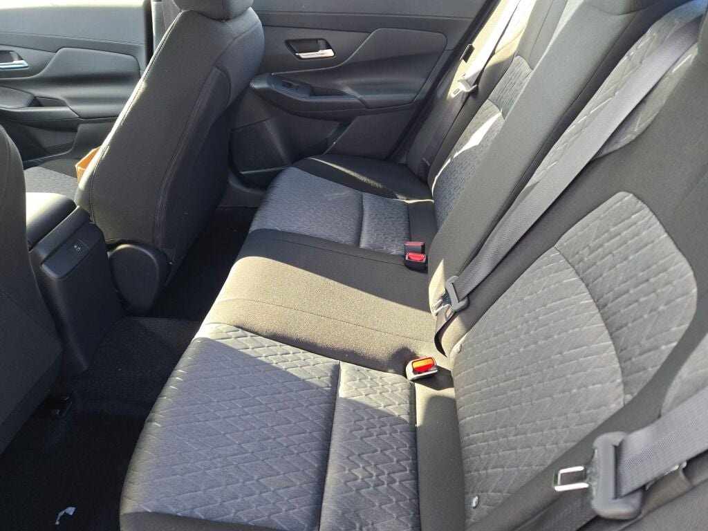 New 2026 Nissan Sentra SV image 19