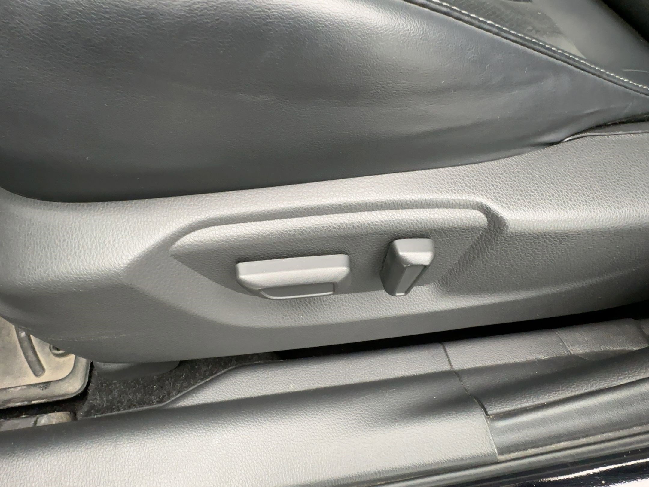 Used 2024 Mitsubishi Eclipse Cross SE image 14